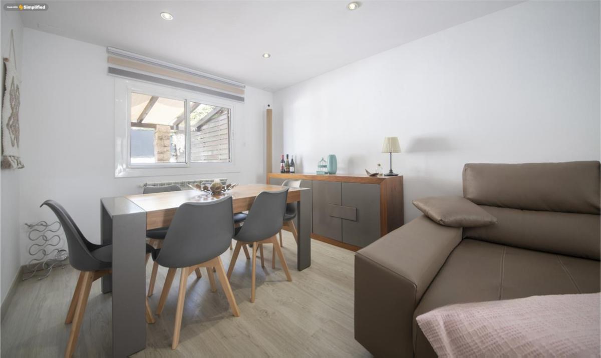 Tgnfunfam - Private Terrace, Bbq, Pool And Beach! Holiday home *